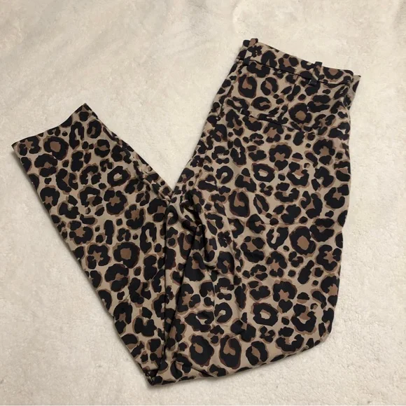 Leopard Print Pants, skinny leg, high waist, cropped Size